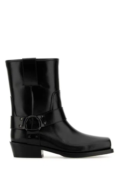 Valentino Garavani 40mm Rockstud Leather Biker Boots In Black