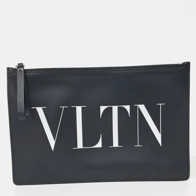 Pre-owned Valentino Garavani Black Leather Clutch