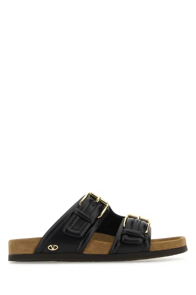 Valentino Garavani Fussfriend Leather Sandals In Black