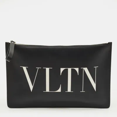 Pre-owned Valentino Garavani Black Leather Large Vltn Flat Zip Pouch