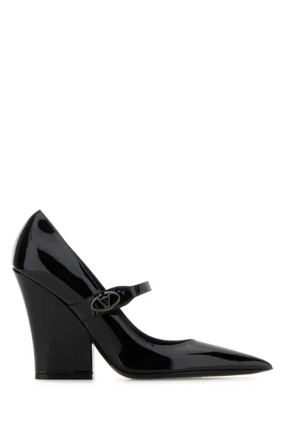 VALENTINO GARAVANI BLACK LEATHER PUMPS