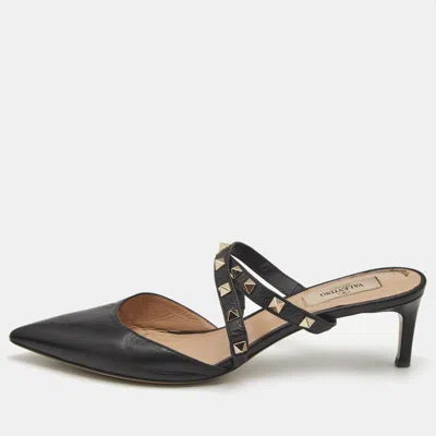 Pre-owned Valentino Garavani Black Leather Rockstud Mules Size 40.5
