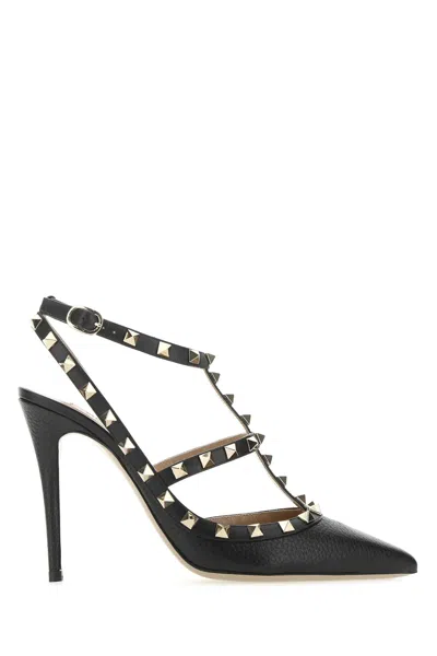 VALENTINO GARAVANI BLACK LEATHER ROCKSTUD PUMPS
