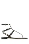 VALENTINO GARAVANI BLACK LEATHER ROCKSTUD THONG SANDALS