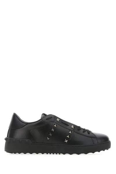 VALENTINO GARAVANI BLACK LEATHER ROCKSTUD UNTITLED SNEAKERS