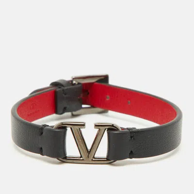 Pre-owned Valentino Garavani Black Leather Vlogo Signature Bracelet