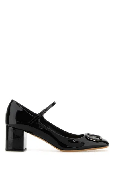 Valentino Garavani Black Logo Pumps