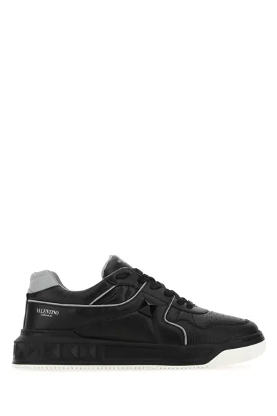 VALENTINO GARAVANI BLACK NAPPA LEATHER ONE STUD SNEAKERS