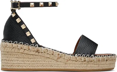 Valentino Garavani Black Rockstud Open Toe Flatform Flat Sandals In N02 Nero/light Cuir