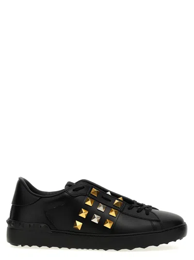 VALENTINO GARAVANI BLACK ROCKSTUD SNEAKERS