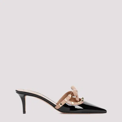 Valentino Garavani Sandals In Black