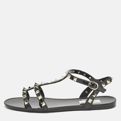 Pre-owned Valentino Garavani Black Rubber Rockstud Ankle Strap Flat Sandals Size 38