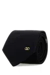 Valentino Men Black Solid Tie In Black