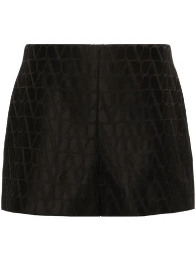 Valentino Toile Iconographe Jacquard Shorts In Black