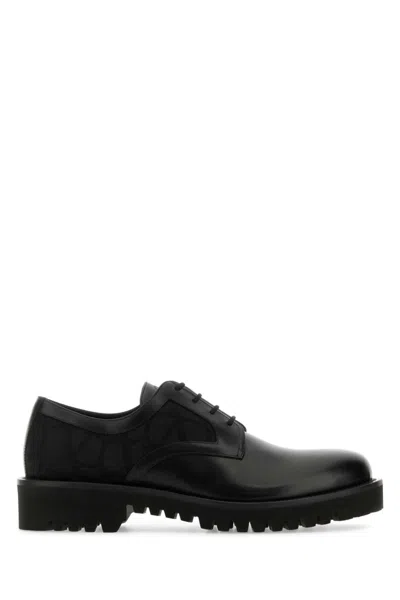 VALENTINO GARAVANI BLACK ROUND TOE LACE UP SHOES