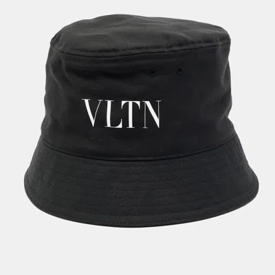 Pre-owned Valentino Garavani Black Vltn Print Cotton Bucket Hat 59cm