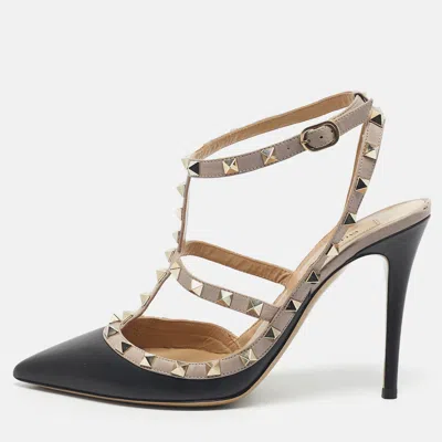 Pre-owned Valentino Garavani Black/beige Leather Rockstud Caged Pumps Size 40