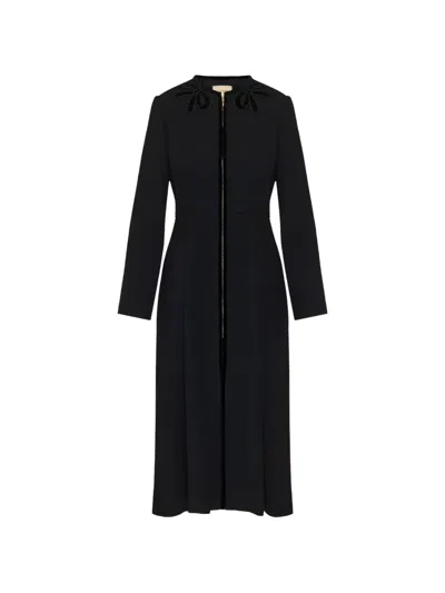 Valentino Bow-embellished Zip-fastening Coat In Black