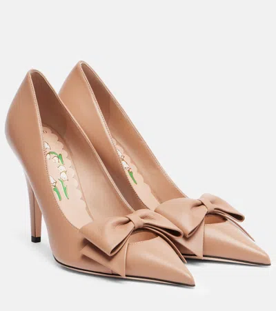 Valentino Garavani Bowow 100 Bow-detail Leather Pumps In Neutral