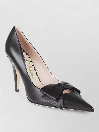 Valentino Garavani Bowow Goatskin Pumps Pointed Toe Heels In Black