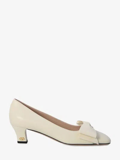 VALENTINO GARAVANI BOWOW PUMPS