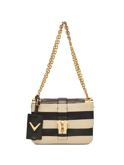 Pre-owned Valentino Garavani B-rockstud Shoulder Bag In Black