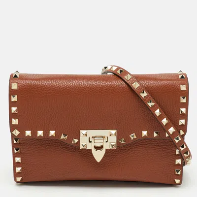 Pre-owned Valentino Garavani Brown Leather Rockstud Flap Crossbody Bag