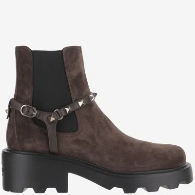VALENTINO GARAVANI BROWN ROCKSTUD ANKLE BOOTS