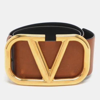 Pre-owned Valentino Garavani Brown/black Leather Vlogo Reversible Waist Belt 70cm