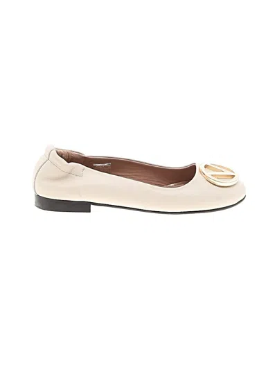 Pre-owned Valentino By Mario Valentino Flats In Ivory