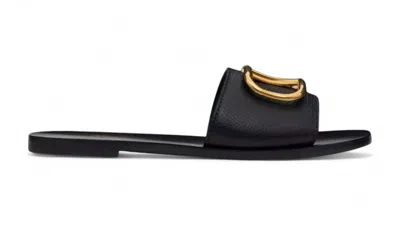 Pre-owned Valentino Garavani Calfskin Point Vlogo Signature Slide Sandal (women's) Sneakers In Black