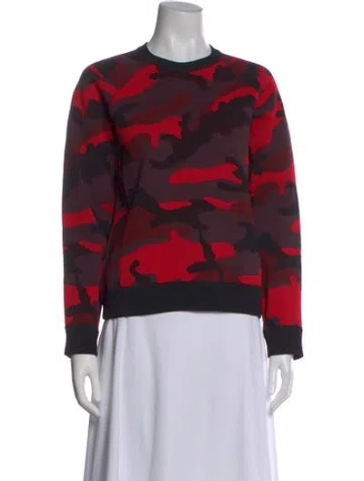 Pre-owned Valentino Camouflage Print Crew Neck Sweatshirt In Red
