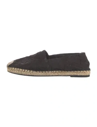 Pre-owned Valentino Garavani Canvas Espadrilles In Black