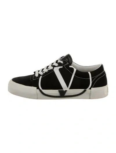 Pre-owned Valentino Garavani Canvas Graphic Print Sneakers In Black