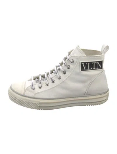 Pre-owned Valentino Garavani Canvas Sneakers In White