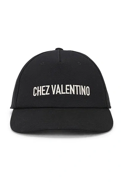 Valentino Garavani Chez Valentino Cap In Black