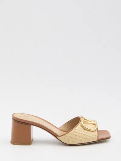 Valentino Garavani Valentino Chic Vlogo Mini Sandals In Nude
