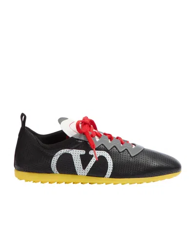 VALENTINO GARAVANI VALENTINO GARAVANI LOGO PRINTED LACE-UP SNEAKERS