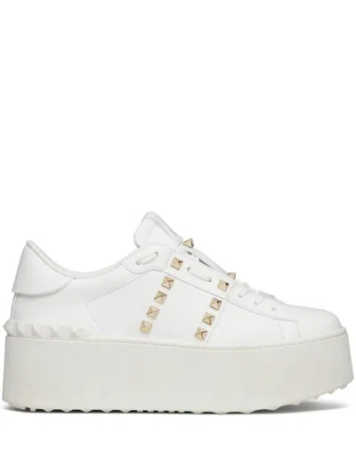 VALENTINO GARAVANI VALENTINO PLATFORM SNEAKERS WITH STUDDED DETAILING AND DESIGN