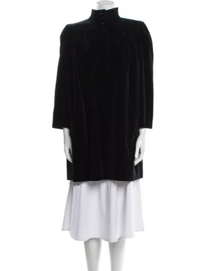 Pre-owned Valentino Coat In Black