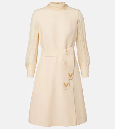 Valentino Garavani V-detail Crepe Couture Dress In Pink