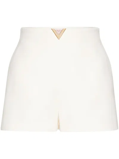 Valentino V-plaque Short Shorts In White