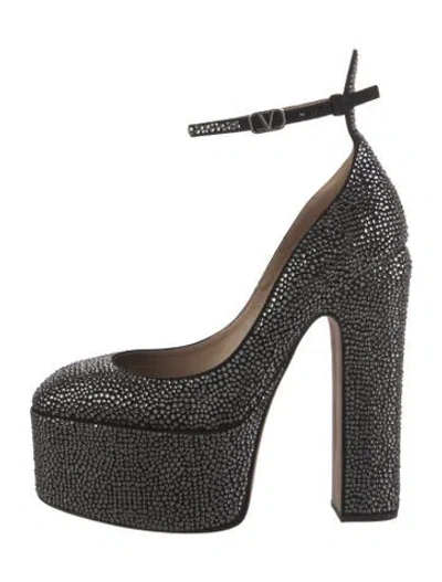 Pre-owned Valentino Garavani Crystal Crystal Embellishments Pumps In Multicolor