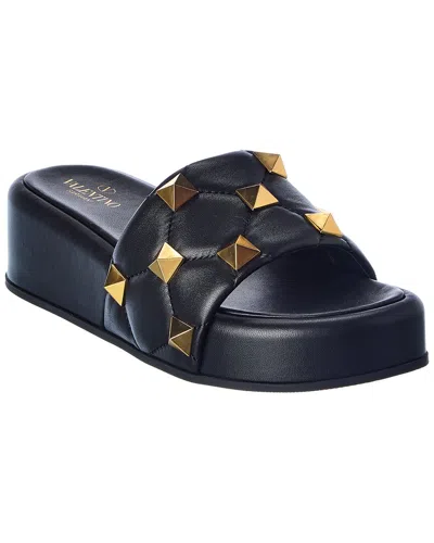 Valentino Garavani Dnu Inv Valentino Roman Stud Leather Flatform Slide In Black