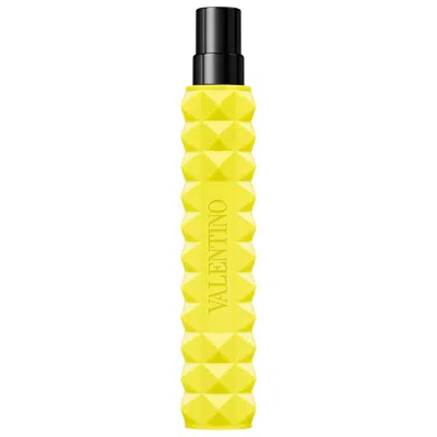 Valentino Donna Yellow Dream Eau De Parfum Travel Spray 0.34 oz / 10 ml Eau De Parfum Spray