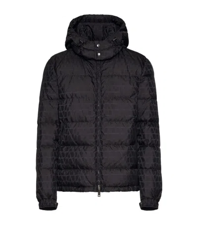 Valentino Down-filled Toile Iconographe Puffer Jacket In Black