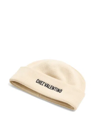 Valentino Garavani Embroidered Ribbed Beanie In Neutral