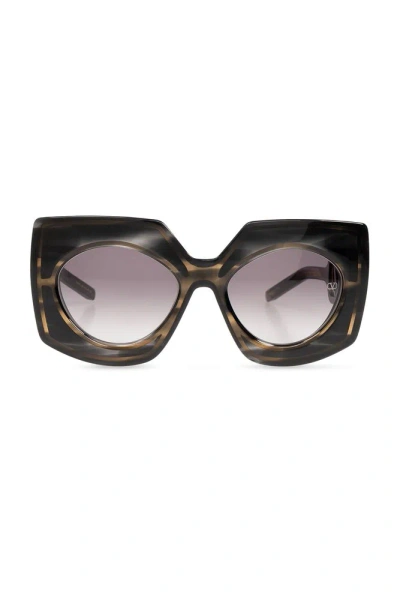 Valentino Eyewear Square Frame Sunglasses In Black