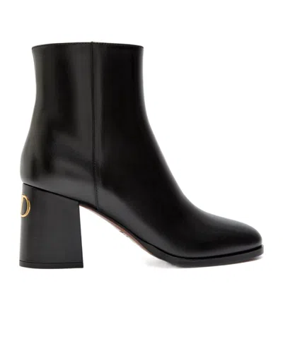 Valentino Garavani Fawcette Vlogo Leather Ankle Boots In Black