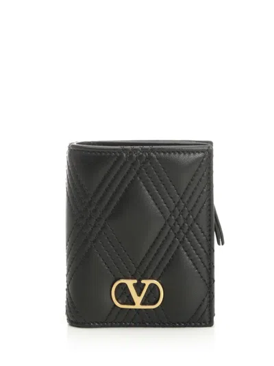 VALENTINO GARAVANI FLAP FRENCH WALLET | QUILTIE 67 | NAPPA DELUXE/A.BRASS LOGO WALLETS BLACK